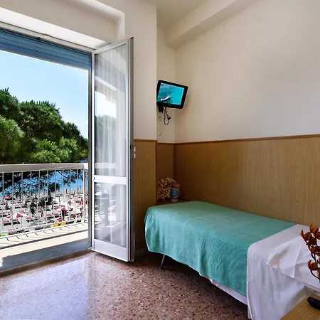 Anita 3* San Bartolomeo Al Mare