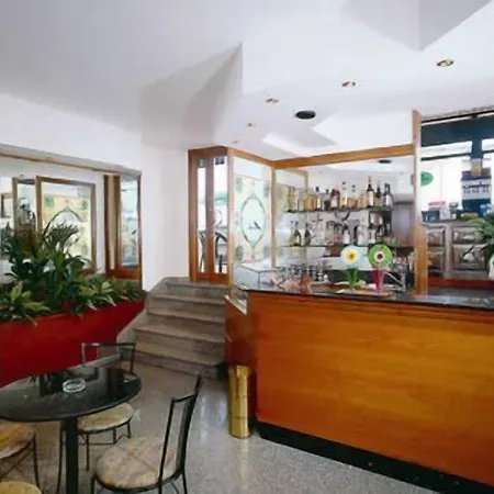 Anita Hotel 3*