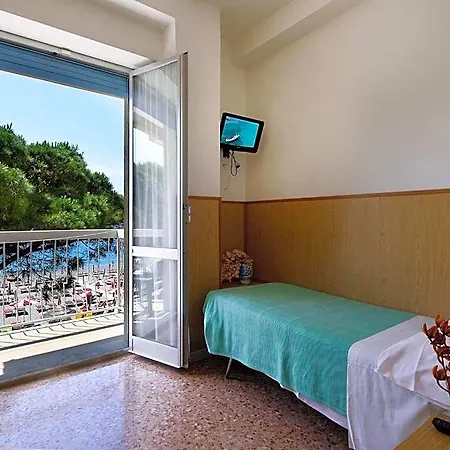 Hotel Anita San Bartolomeo Al Mare