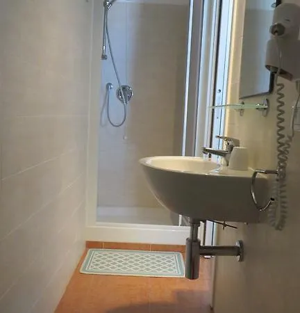 Anita Hotel 3*