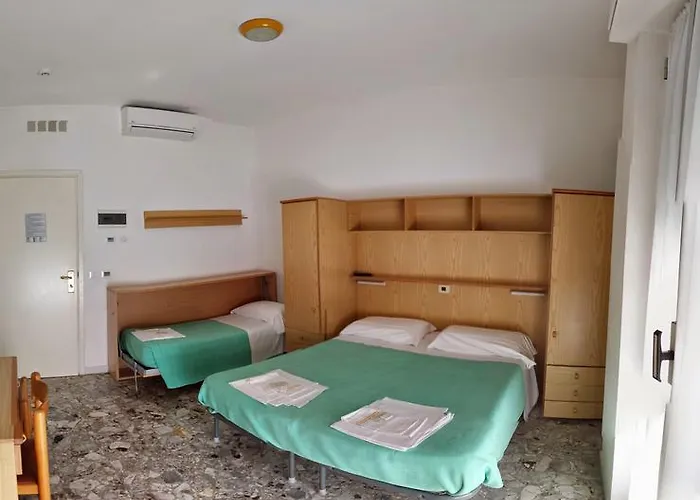 Anita Hotel 3*