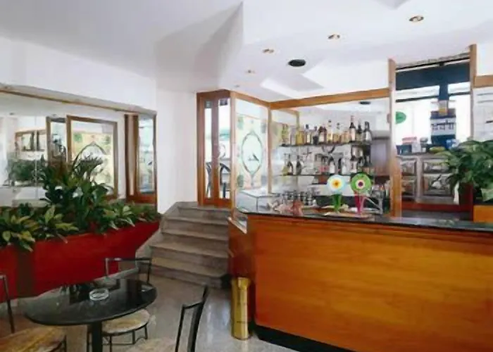 Anita Hotel 3*
